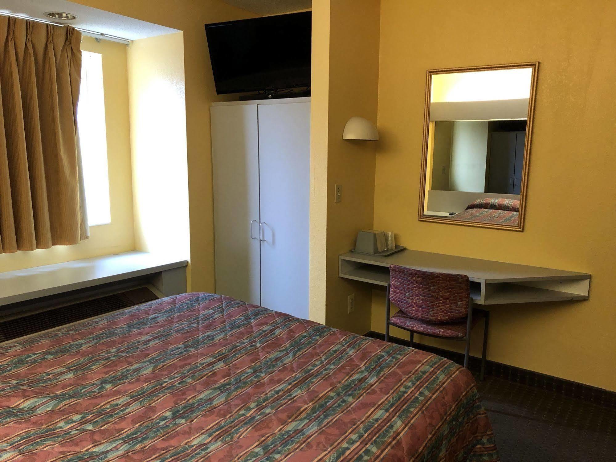 Best Western Buffalo Inn & Suites Williamsville Buitenkant foto